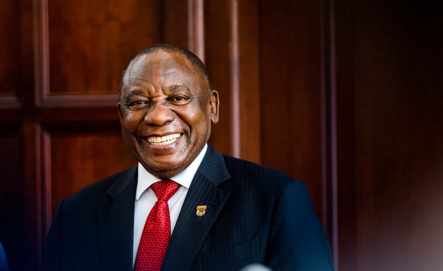 S&P relève la note en devises de l’Afrique du Sud à ‘BB’ et la note en monnaie locale à ‘BB+’ ; perspective positive