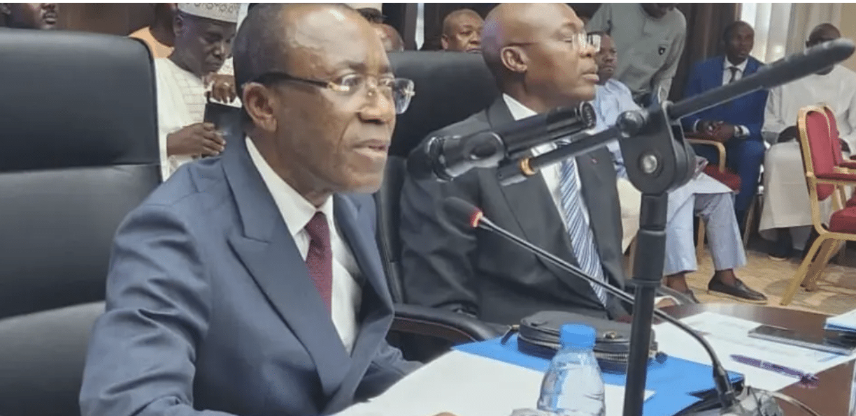 Cameroun – Scandale de l’or : 15 tonnes évaporées, le ministre Fuh Calistus Gentry compte 22 kilos