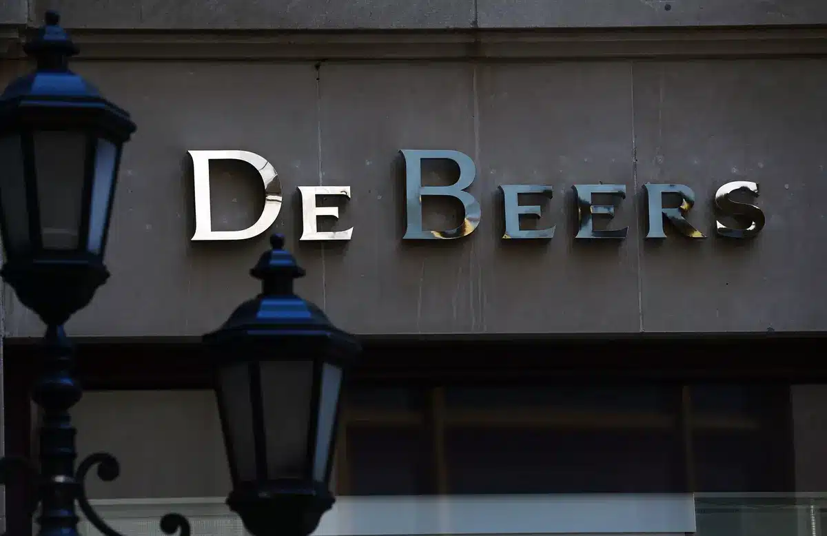 Diamants : une offre tri-étatique pour la cession de De Beers, en difficultés depuis 2024 ?