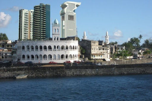 AXIAN obtient une licence pour lancer une institution financière 100 % digitale aux Comores