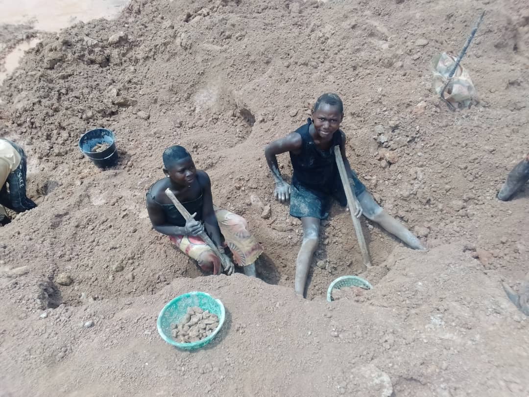 Cameroun : comment l&rsquo;orpaillage vide les écoles