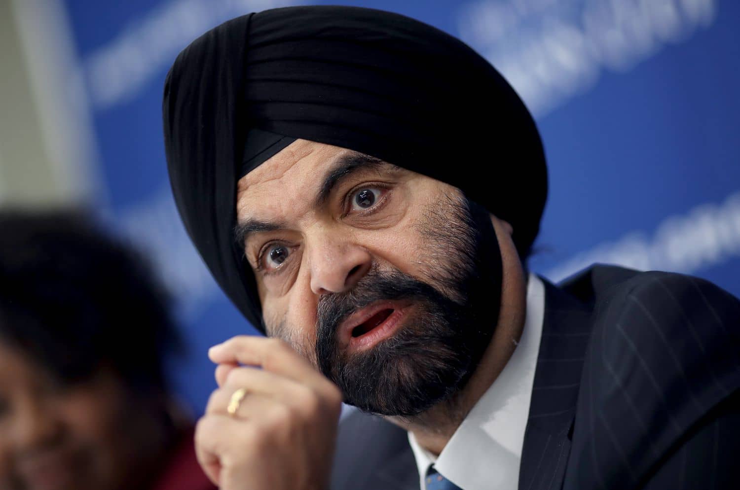 Que le Spectateur Impartial Juge la Banque Mondiale