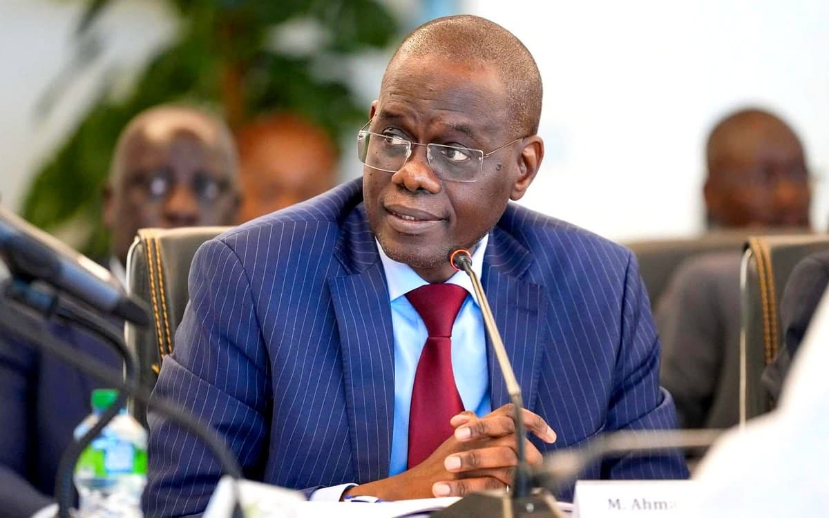 Sénégal : Ahmadou Al Aminou Lo nommé Premier ministre en succession d’Ousmane Sonko