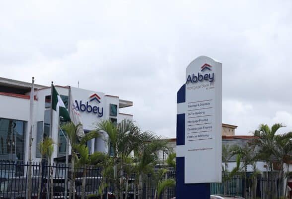 Nigeria : la Banque centrale valide la conversion d’Abbey Mortgage Bank en banque commerciale régionale