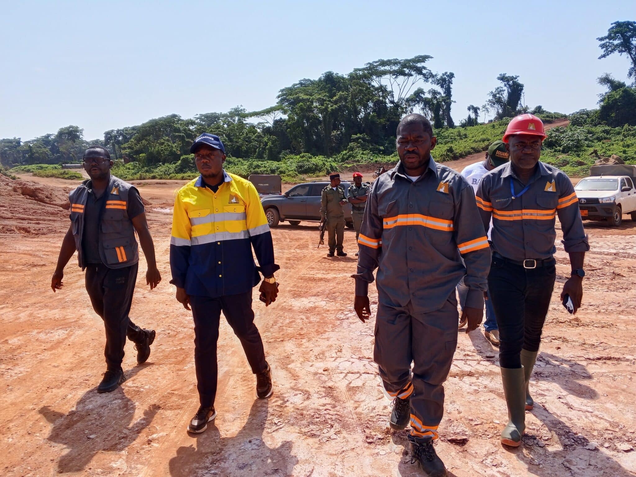 Cameroun : le ministre des Mines prime une société « illégale » en 2024